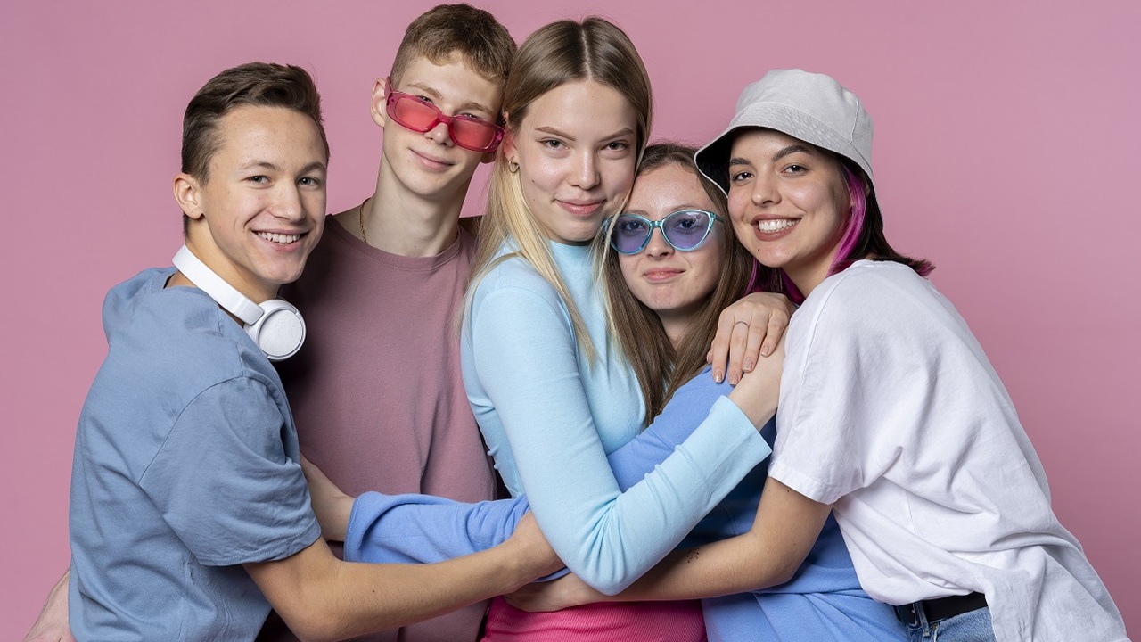 В Тольятти стартовали семейные курсы для подростков Организатором выступает местная некоммерческая ...