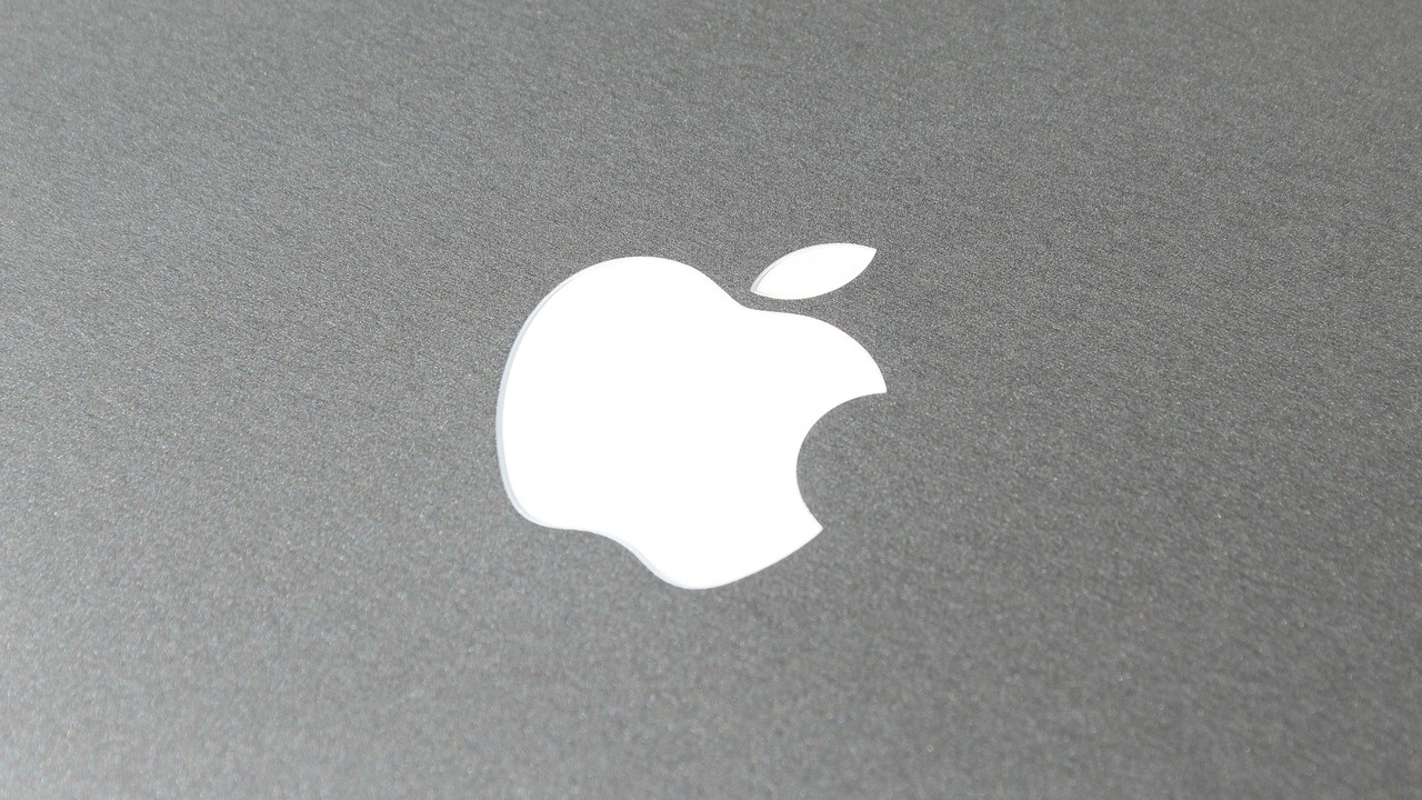 Bloomberg сообщил о разработке MacBook Pro с OLED и процессорами M6 Ожидается выпуск такой модели в 2026 году