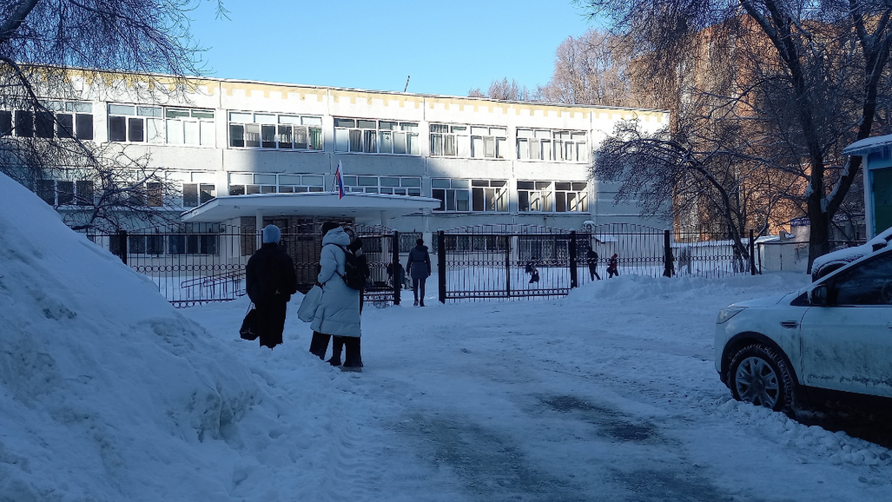 С началом зимнего сезона россияне начинают вним...