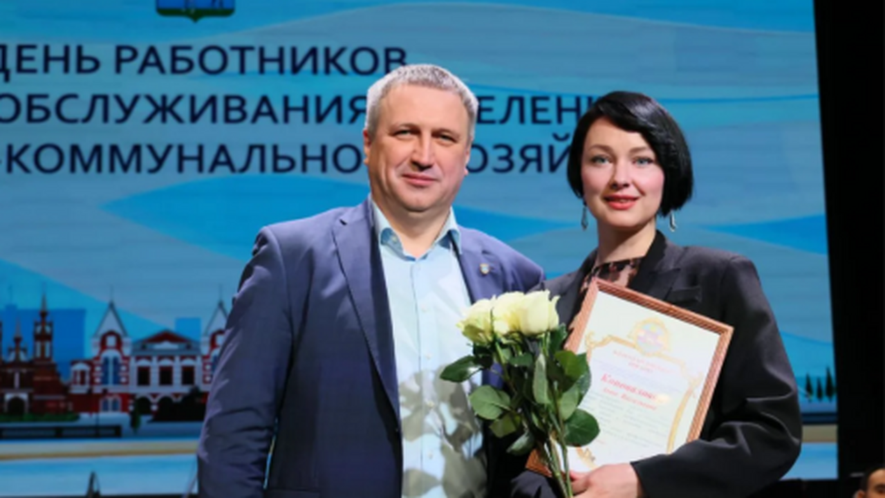 Глава Самары Иван Носков поздравил коммунальщиков с профессиональным праздником В преддверии праздника прошла церемония награжд...