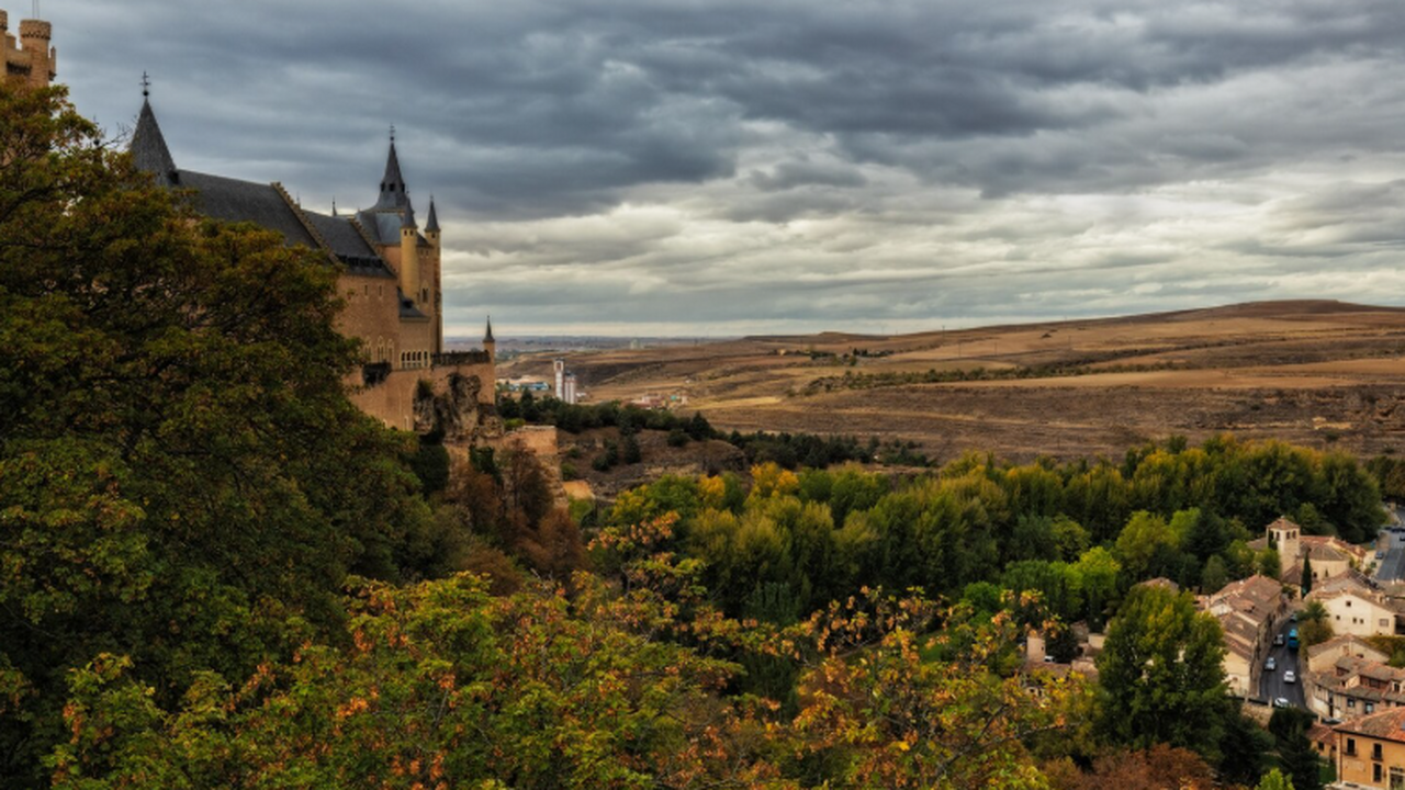 Исследование показало роль «Британской Атлантиды» в жизни древних людей Учёные обнаружили следы древних лесов на затону...
