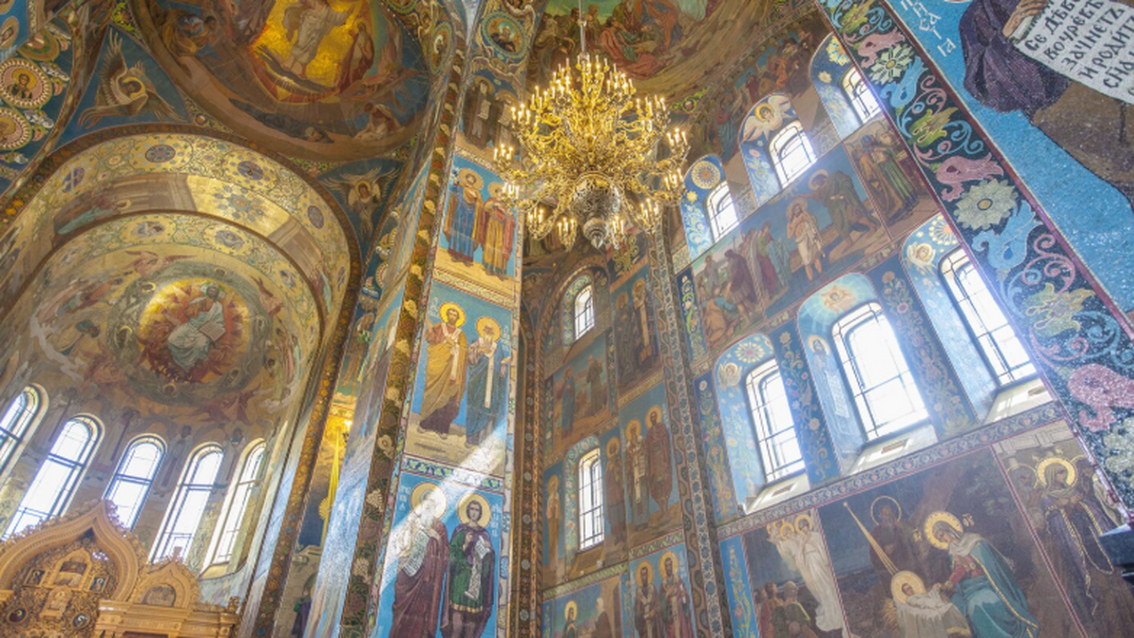 Церковные служители объяснили порядок обращения...