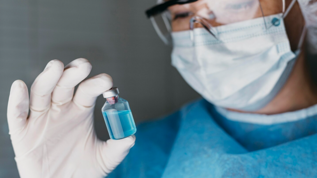 Первые российские мРНК-вакцины против рака буду...