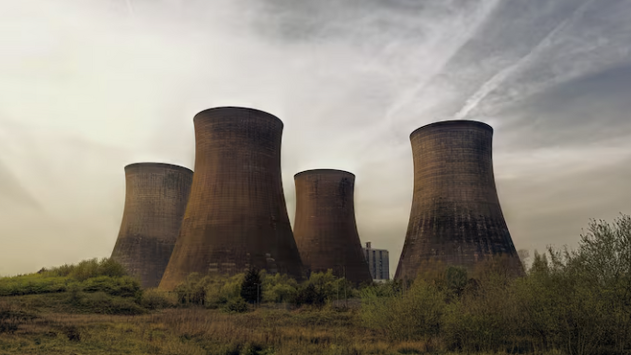Развитие иранской ядерной программы на начально...
