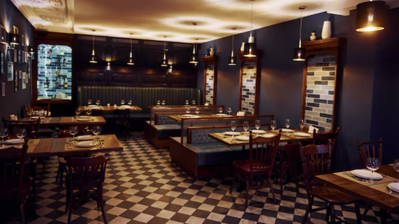 В Самаре провели закрытие ресторана "Пряный барашек" В Самаре прекратила свою деятельность популярна...