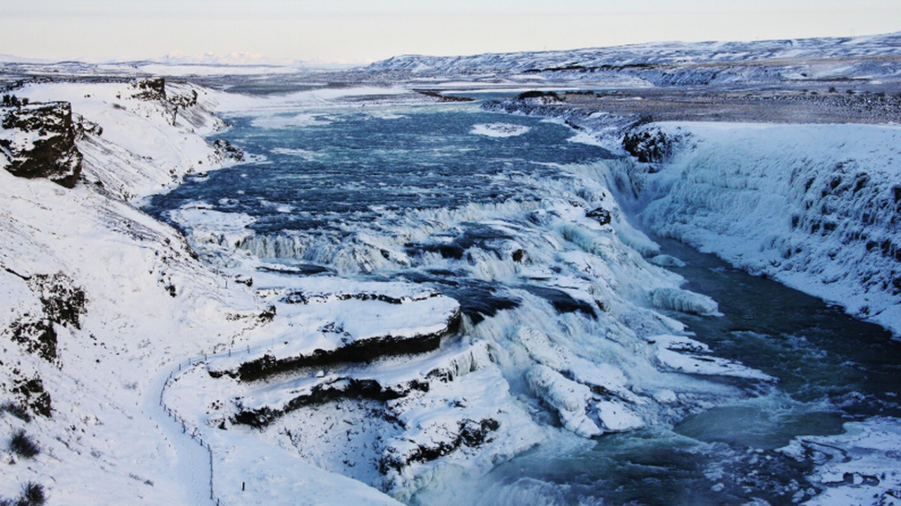 Самое холодное хранилище ледниковых кернов в Ан...