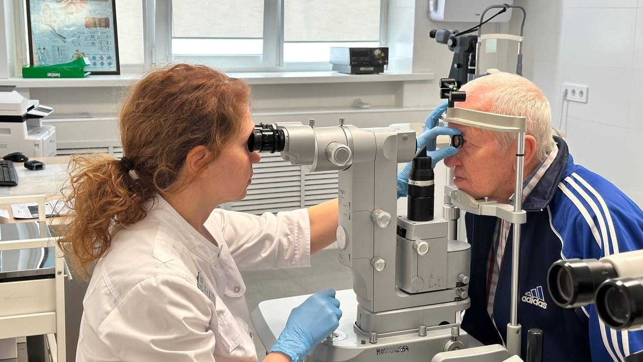 Операции проводятся в подразделении офтальмолог...