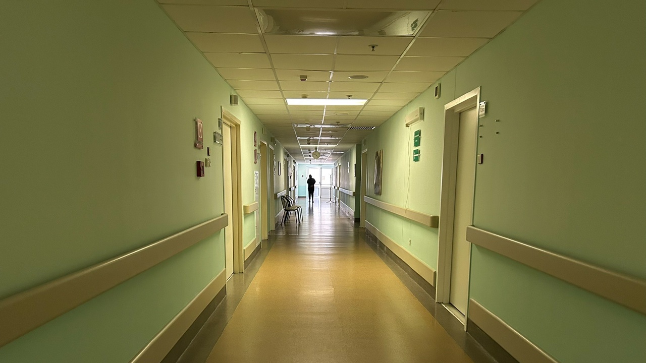 Она была задержана прямо в палате