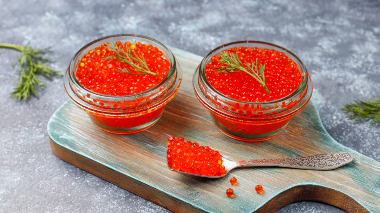 Ильяшенко: средние цены на лосося и икру могут превысить 1 400 и 9 900 руб/кг Розничные цены на лососёвую рыбу и красную икру...