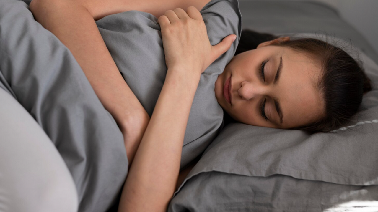 Выравнивание времени отхода ко сну в течение дв...