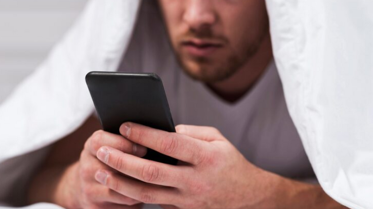 Специалисты отдела реагирования и цифровой крим...