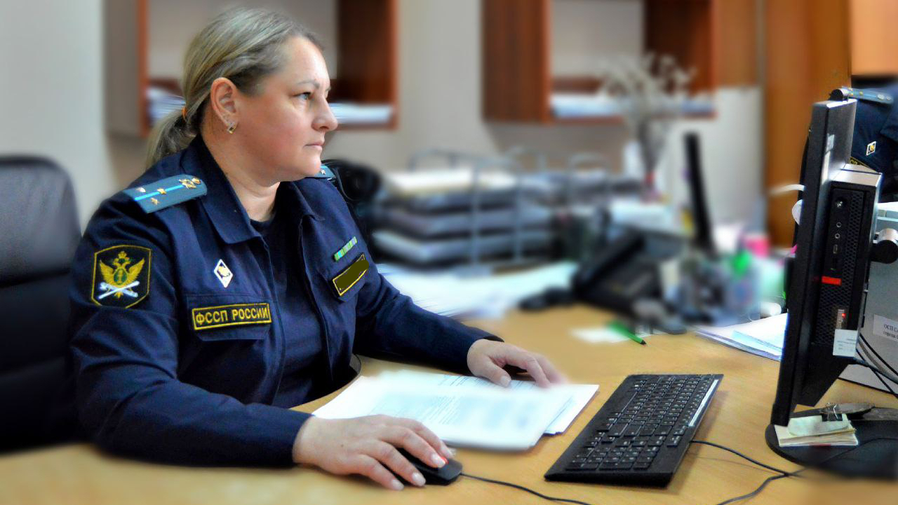 Взысканием уголовного штрафа пришлось заняться ...