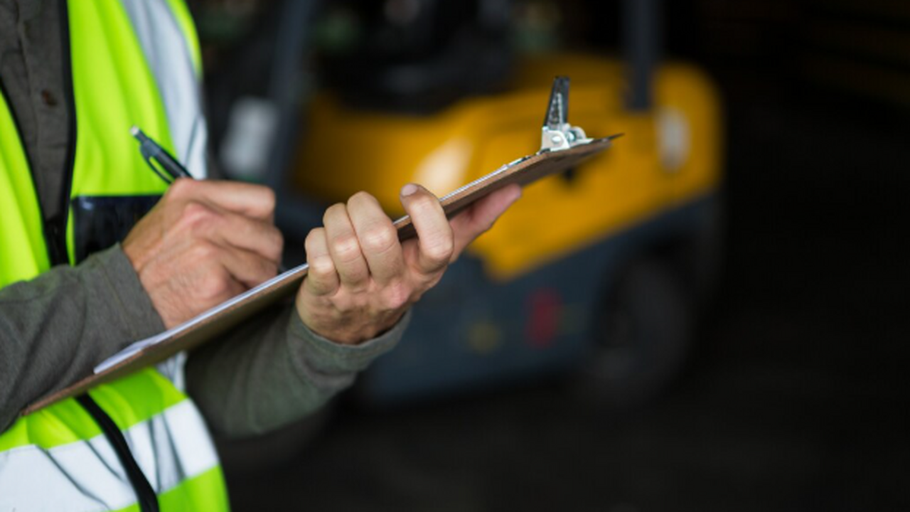 В России опубликованы бескомпромиссные штрафы ГИБДД с 2026 года В России значительно вырастут штрафы за распрос...