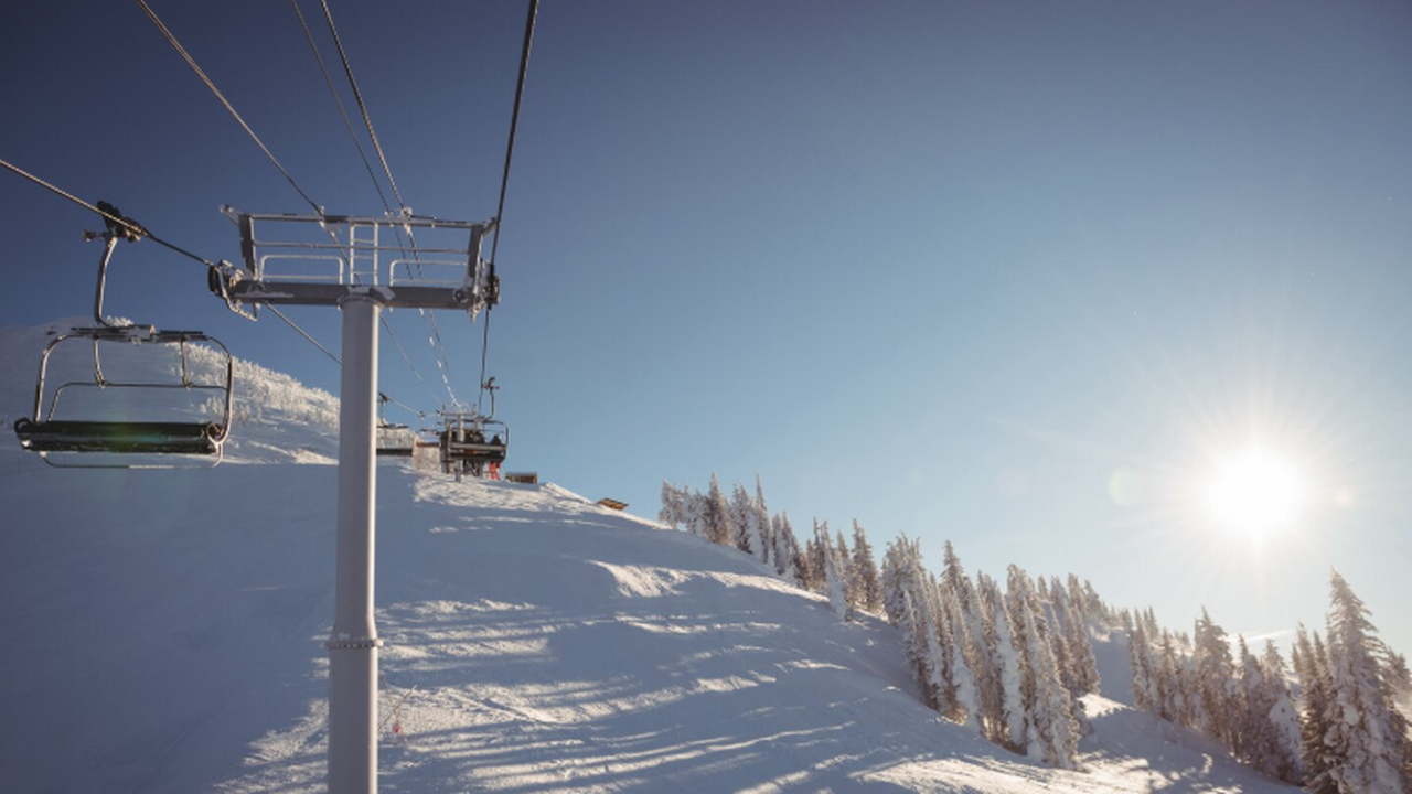 Россиянка с семьей отметила задержку рейса, про...