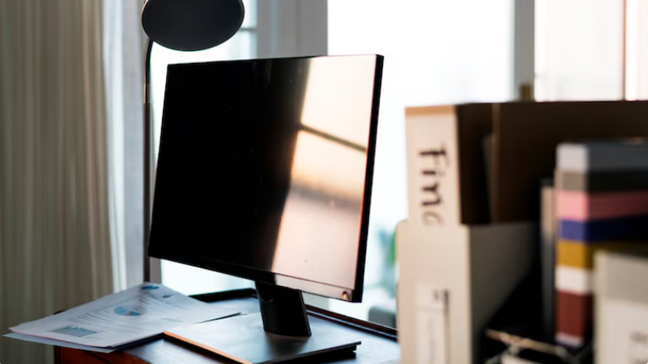 ФСТЭК России выявила 12 критических уязвимостей...