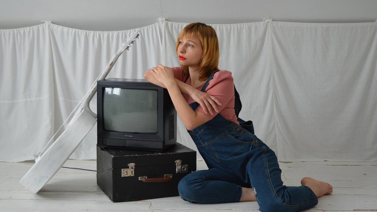 Суд вынес наказание мужчине, похитившему телевизор у знакомой в Самарской области Он также допустил нарушение правил администрати...