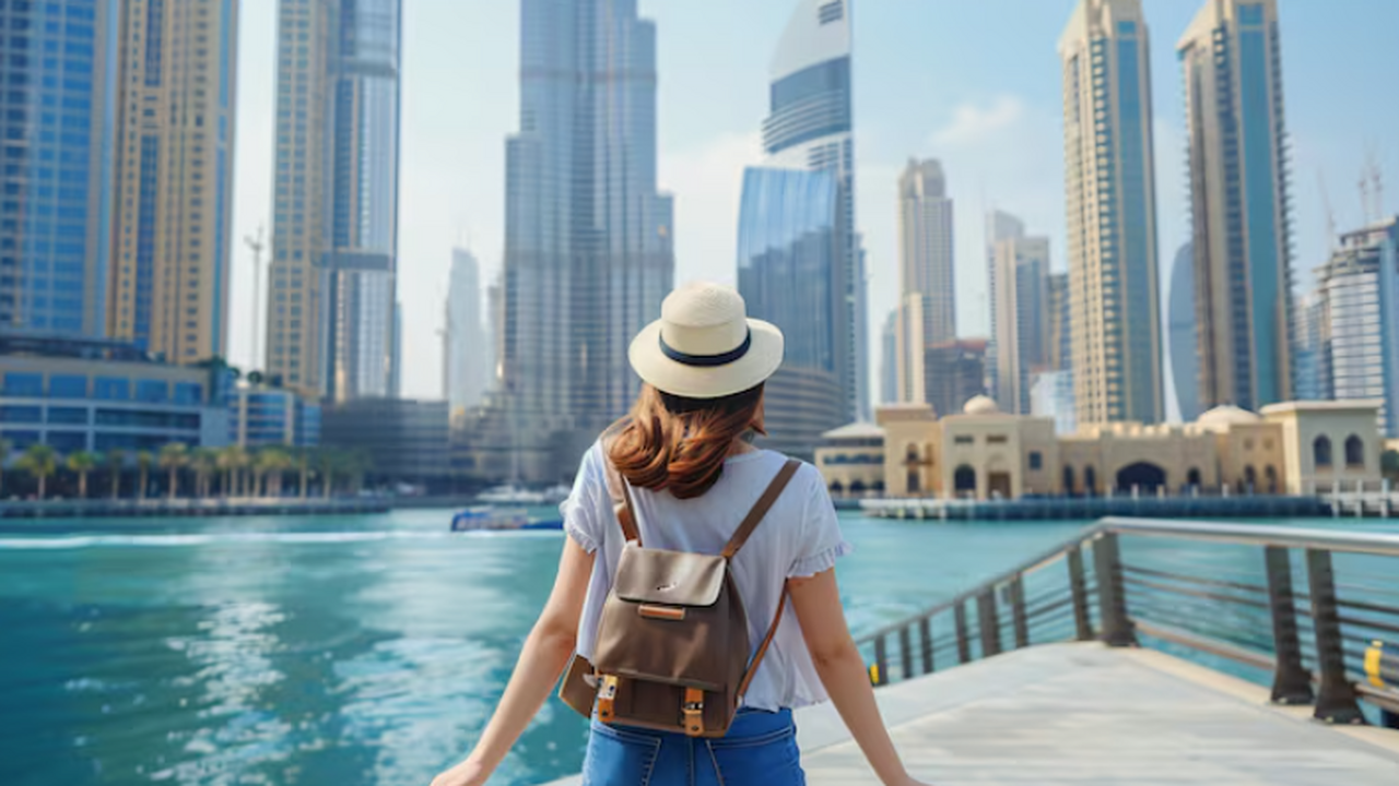 За образами роскоши и высоких технологий в Дуба...