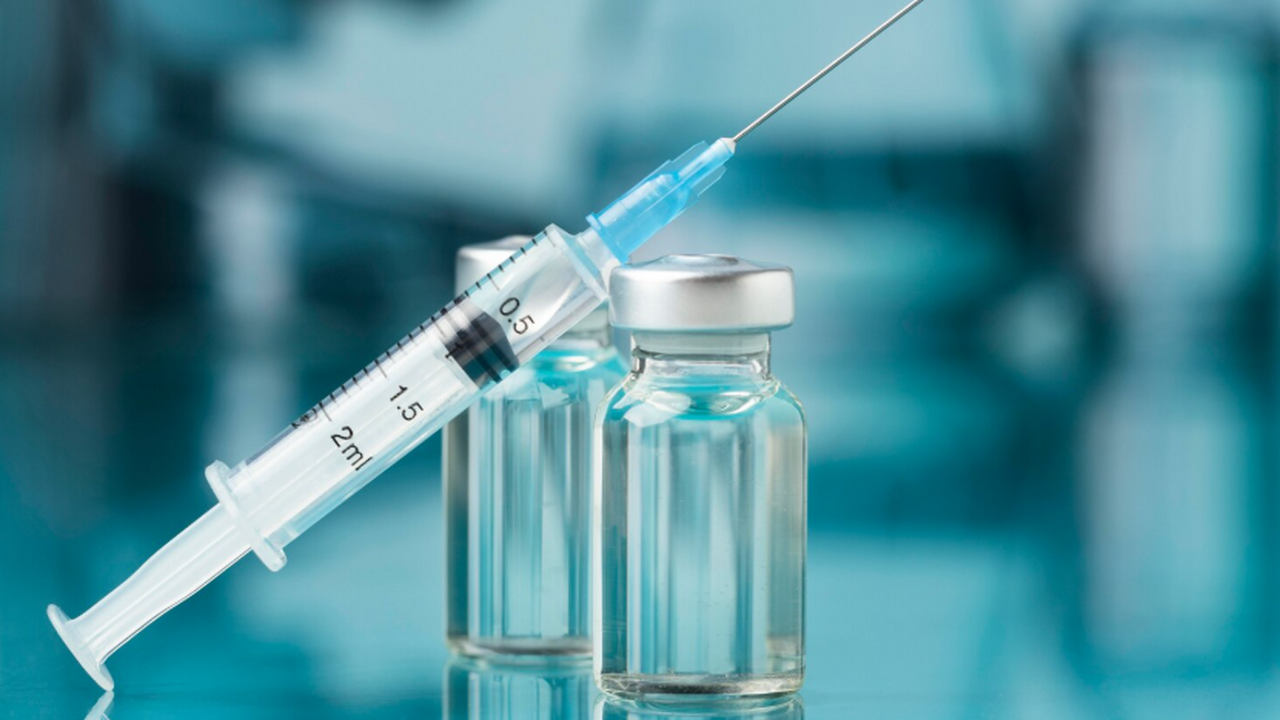 В России сертифицировали два персонализированных препарата от рака В России сертифицированы два персонализированны...