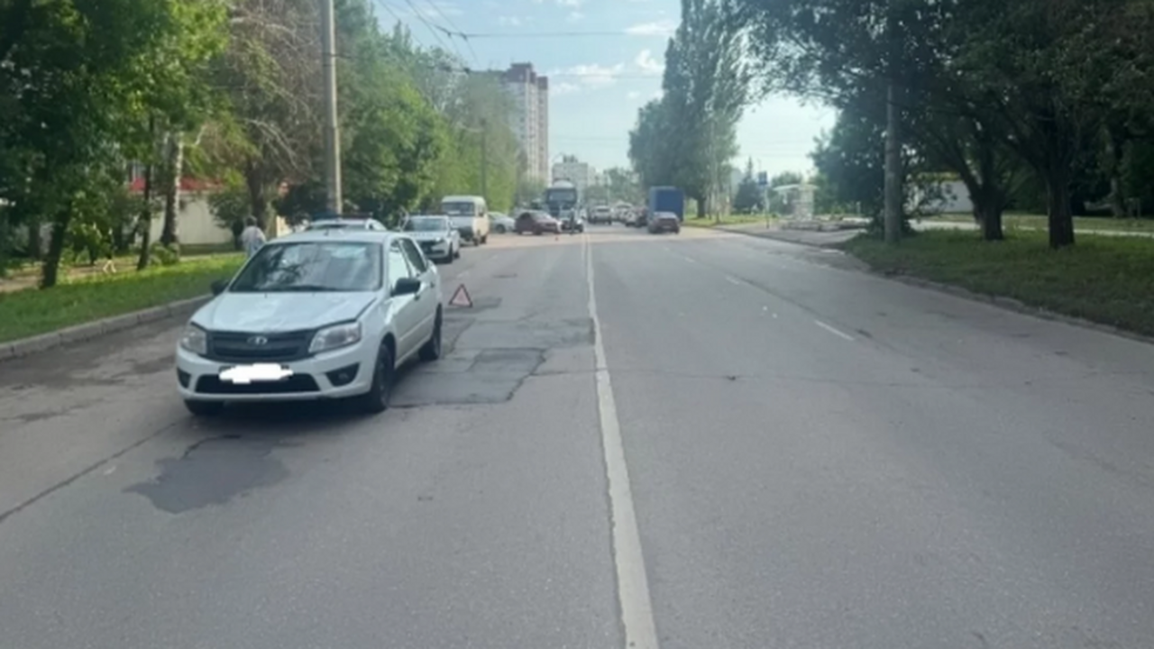 До дома он так и не дошел. Стала известна судьба ребенка, попавшего под колеса авто в Самарской области В Самаре 5 июня на ул. Стара-Загора под «Ладу Г...