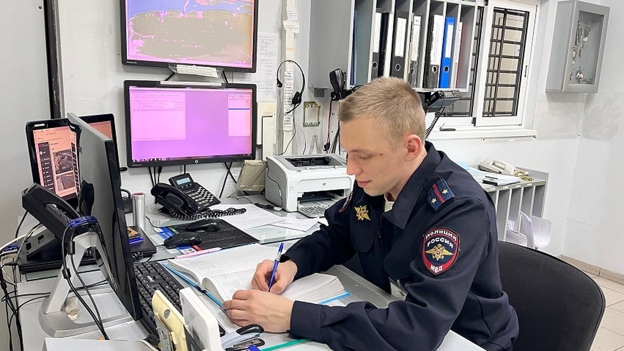 В Жигулевске полиция возбудила дело о домашнем насилии после избиения супруги Фигурант дела уже привлекался за побои, нанесен...