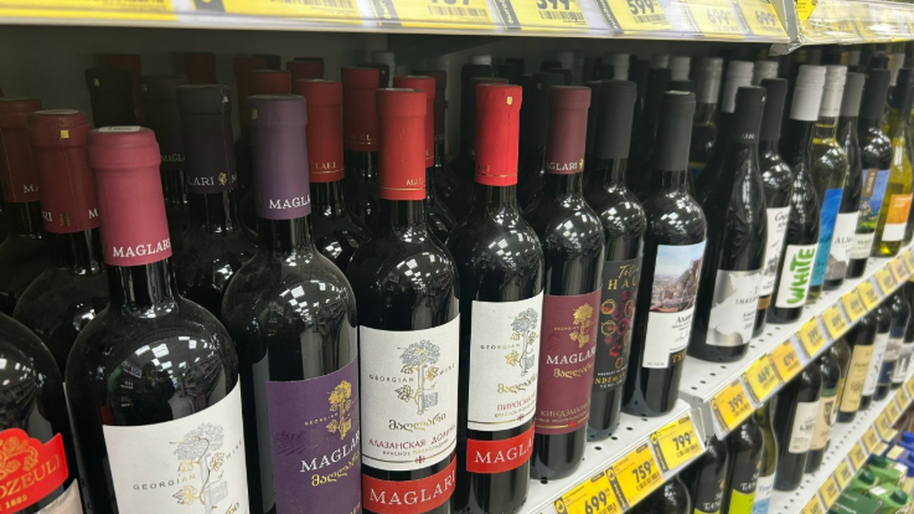 Священник Портнов объяснил допустимость алкоголя на православное Рождество Настоятель храма Воскресения Христова, священни...