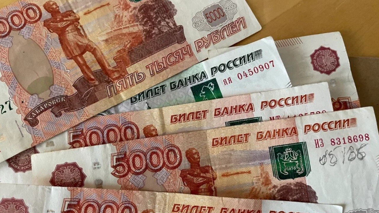 В Самаре гендиректор организации за год задолжа...