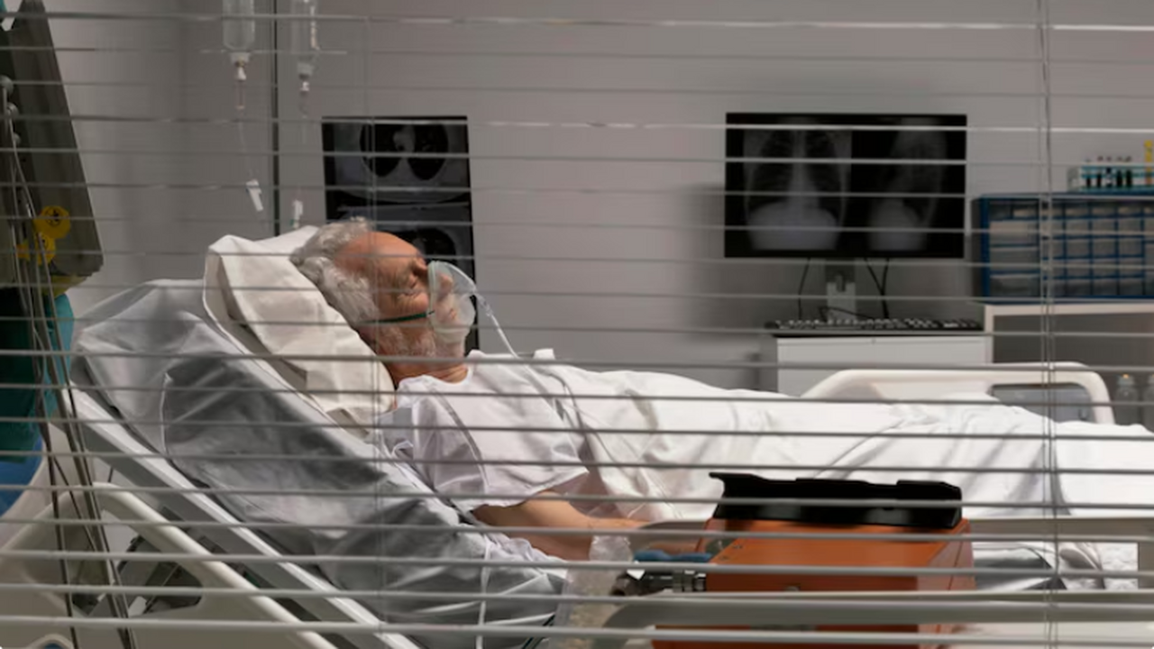 Вирусологи уточнили: смертность при COVID усилили ИВЛ и вторичные инфекции Вирусологи, анализирующие итоги пандемии COVID‑...