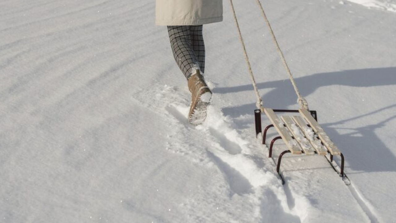 В связи с неблагоприятными метеорологическими у...