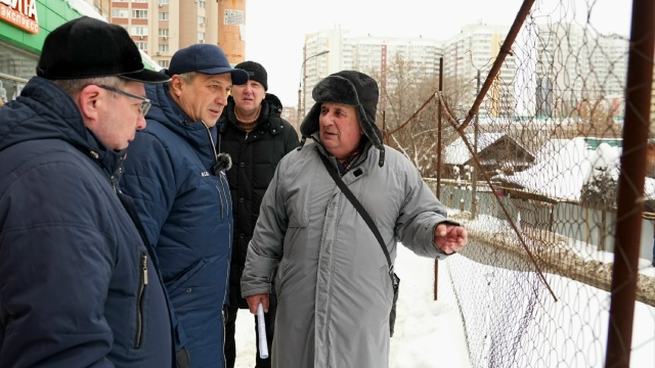 Ежедневно на улицы выходят 400 единиц техники и...