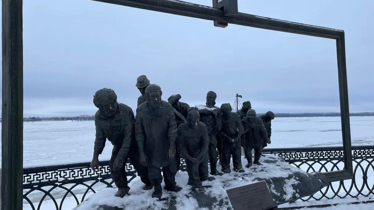 Месяц ожидается теплее обычного