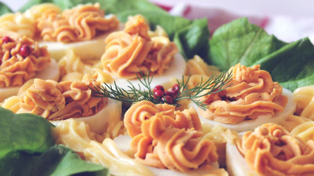 Закуски — это атмосфера и первый «вау» за столо...