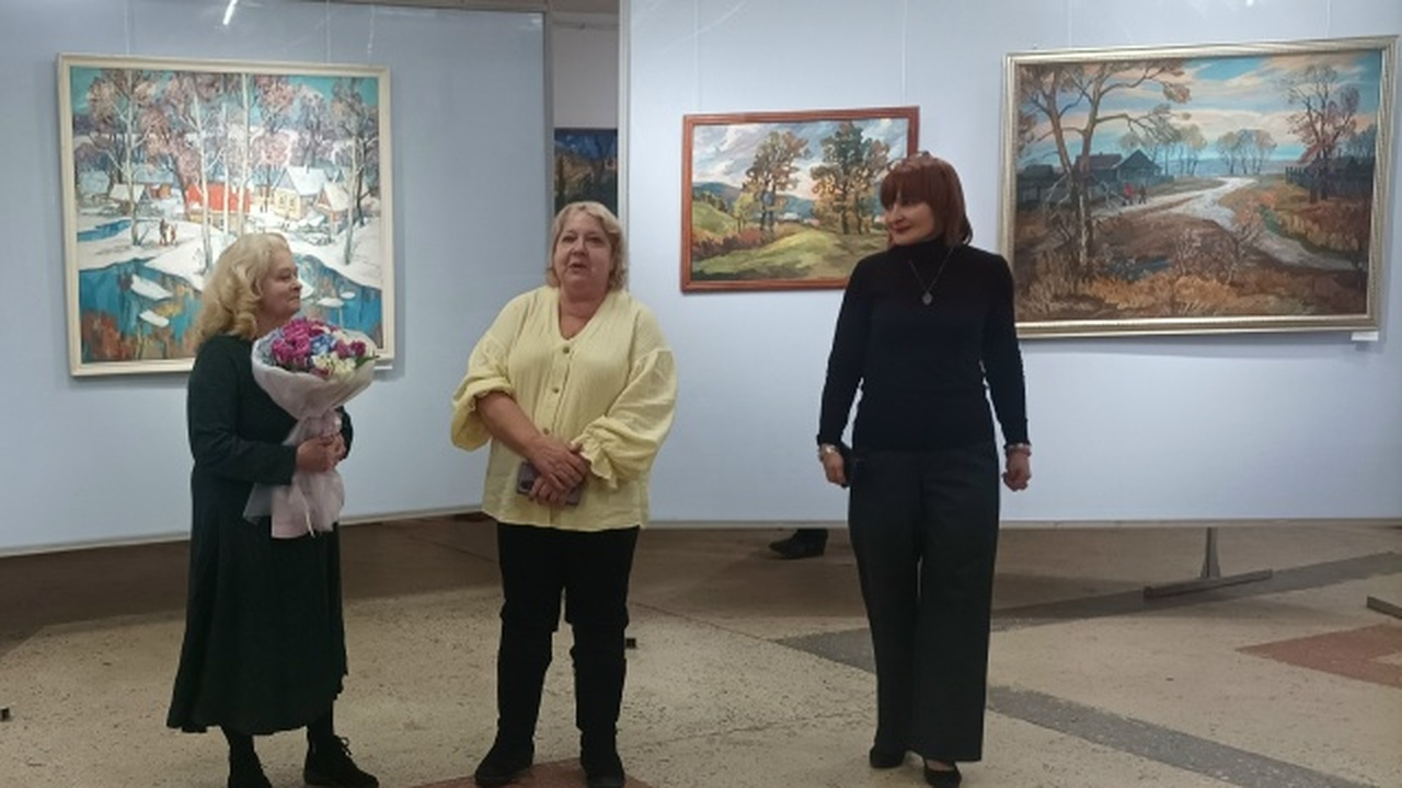 Выставка открылась в Самарском отделении Союза ...