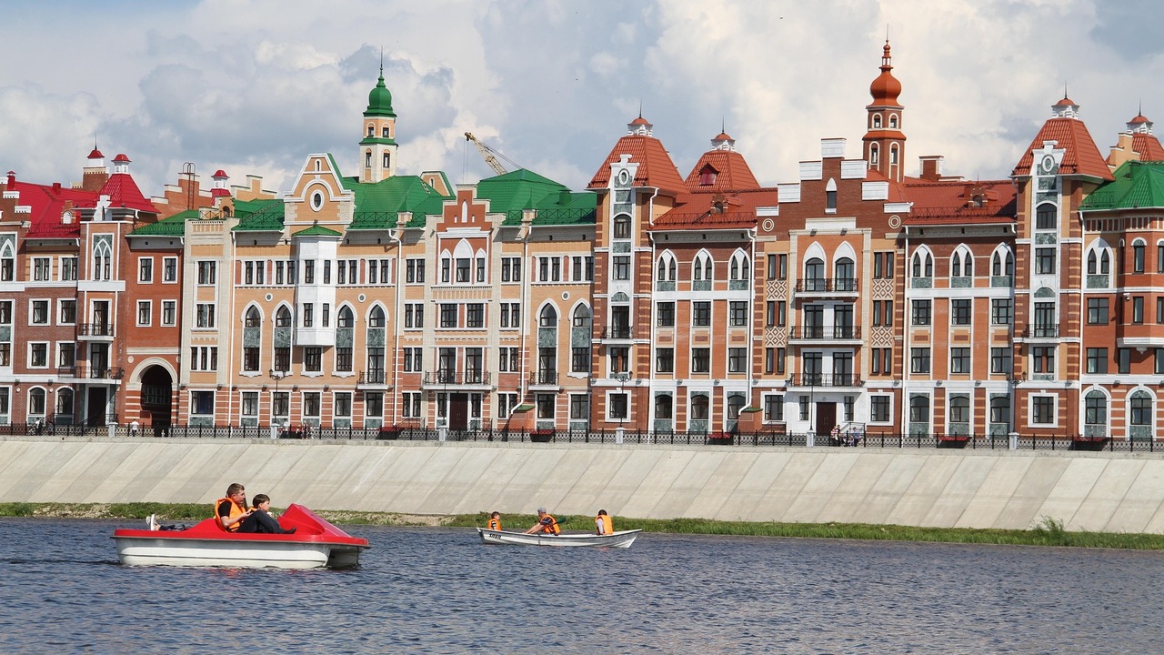 Из Самары весной запустят тематические железнодорожные туры Куйбышевская железная дорога представила распис...