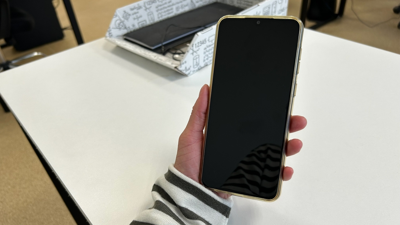 В МВД предупредили о схеме мошенников с голосовыми сообщениями для героев СВО МВД России рассказало о мошеннической схеме с в...