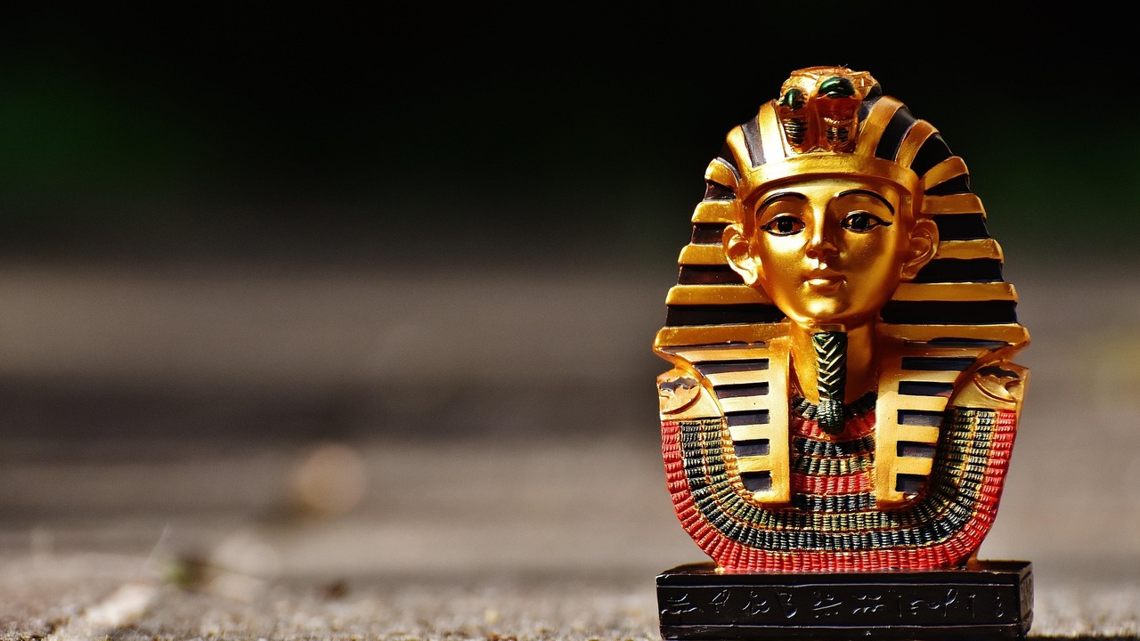 Ученые предупредили об угрозе разрушения гробни...