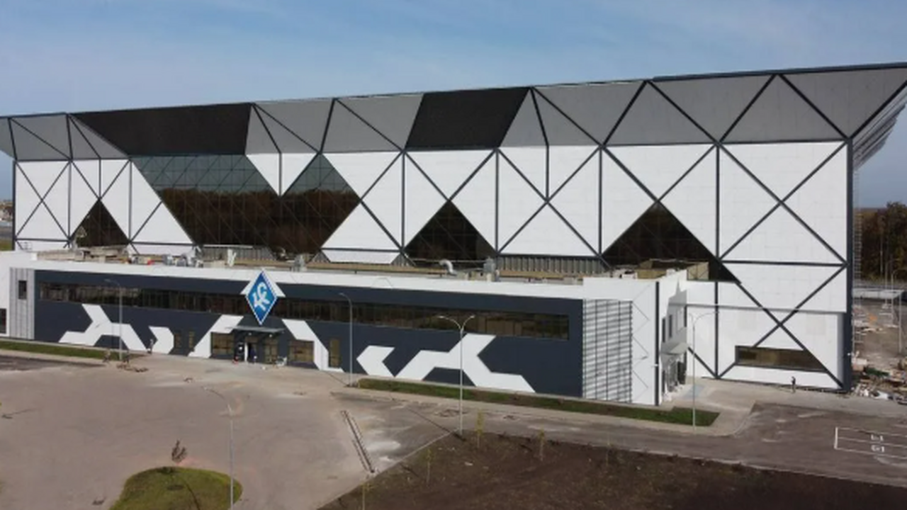 Бывших руководителей "УКС" наказали за фальсификацию отчетности по манежу Суд приговорил их к штрафам