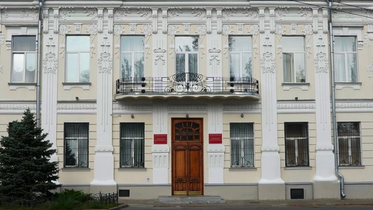 Обвиняемые сами ходатайствовали о рассмотрении ...