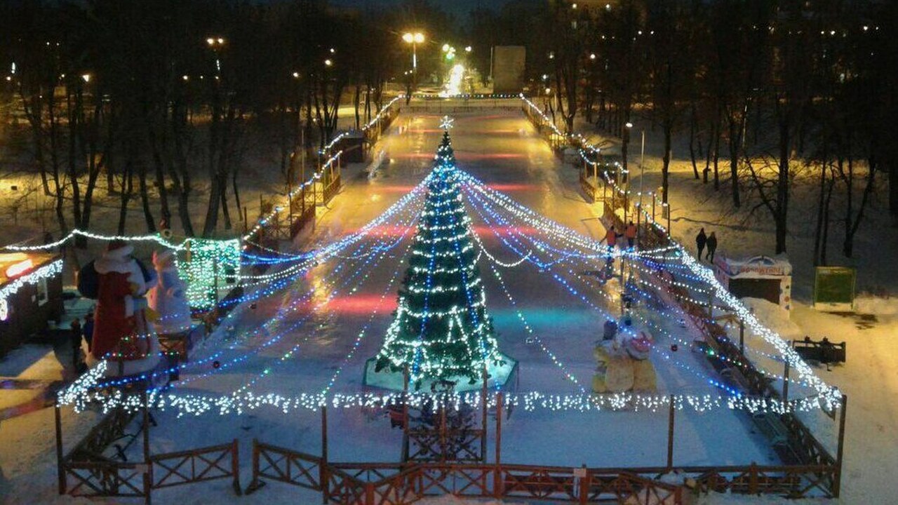 Новогоднее оформление обсудили на совещании в м...