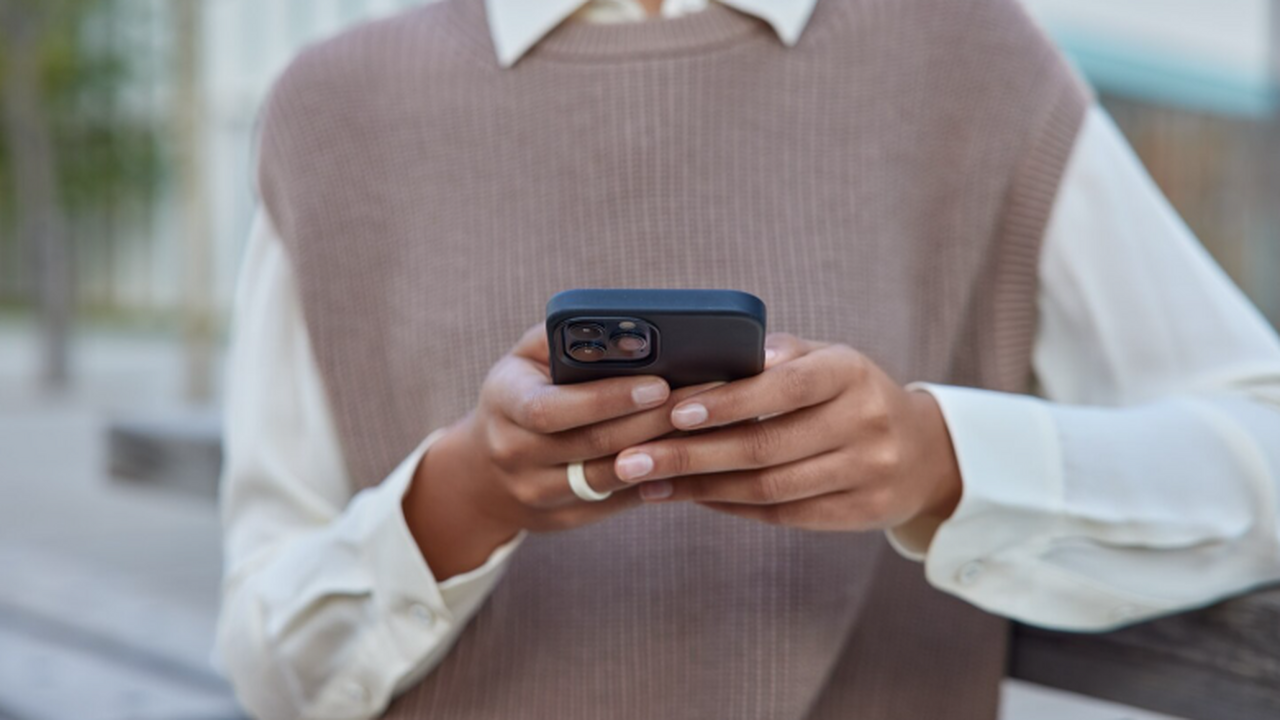 Складные смартфоны готовы к активному росту рынка в 2026 году Рынок складных смартфонов вырос на 10% в 2025 г...