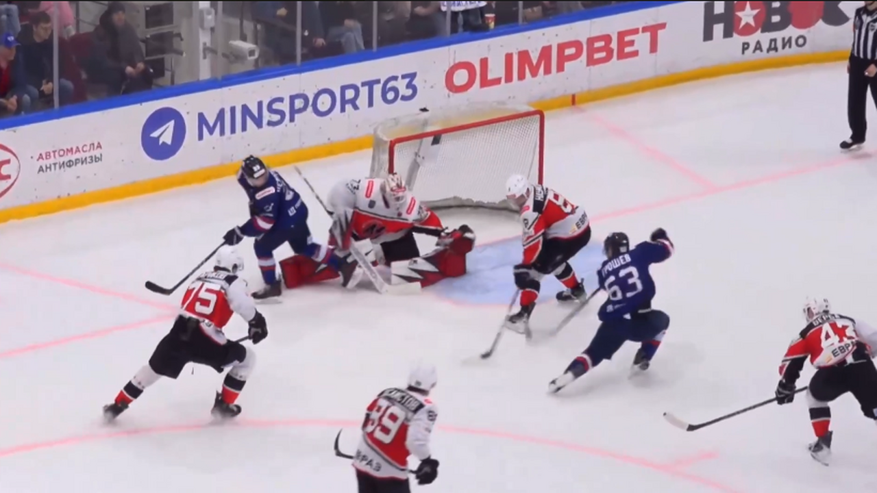 Эта победа стала первой для самарцев в плей-офф...