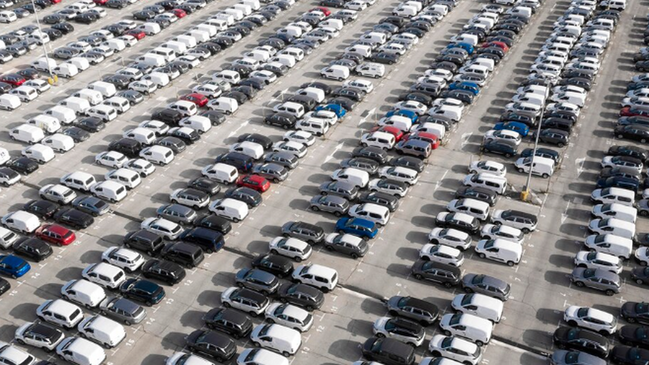 Штраф за парковку на местах инвалидов хотят удв...