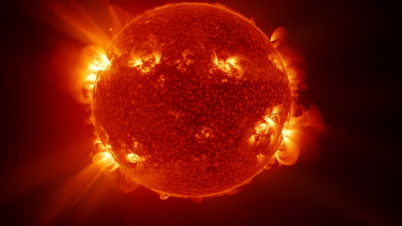 Эйсмонт прокомментировал одну из самых мощных в...