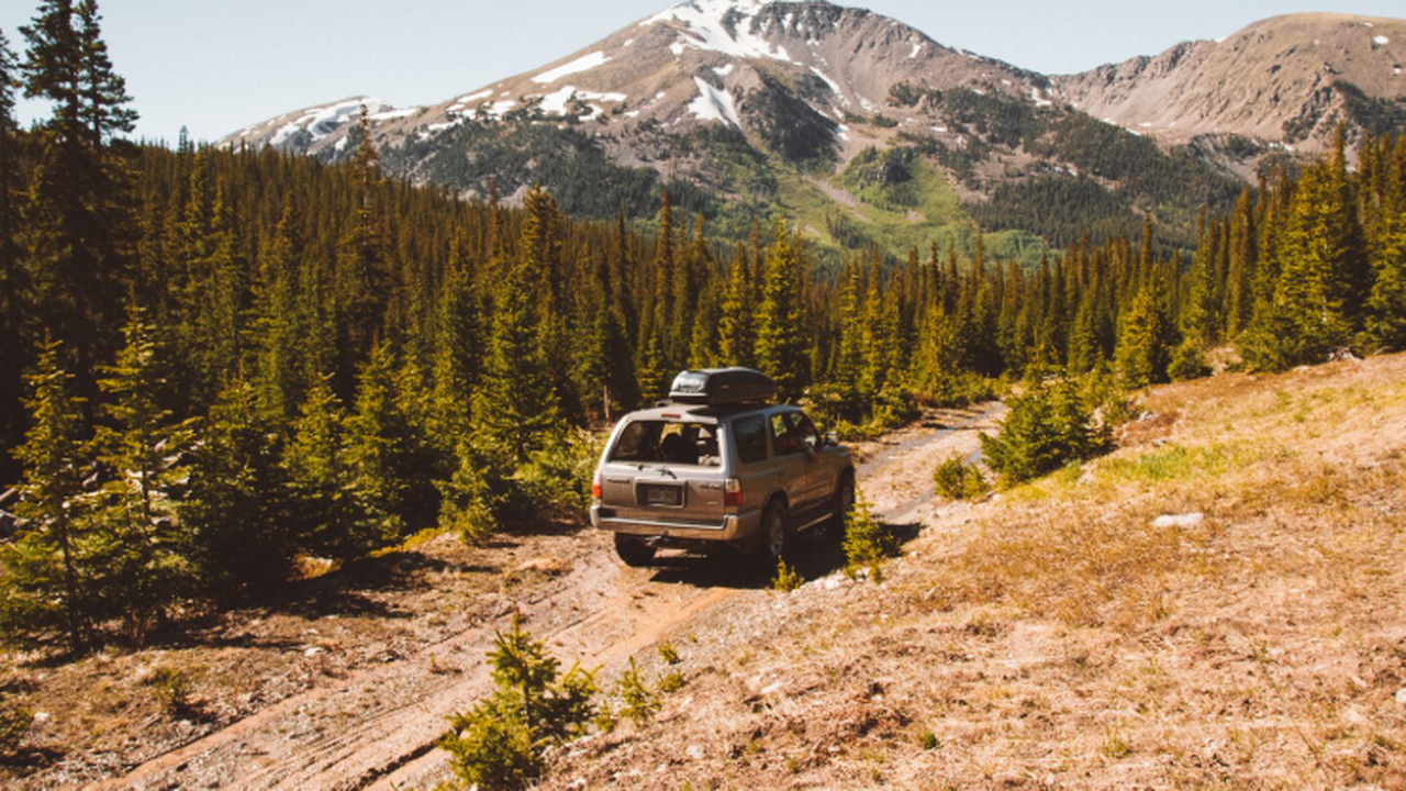 Эксперты подобрали три надежных внедорожника с ...