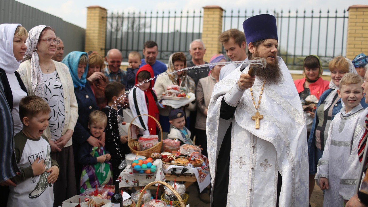 Расчет даты Пасхи ведется по календарю, принято...