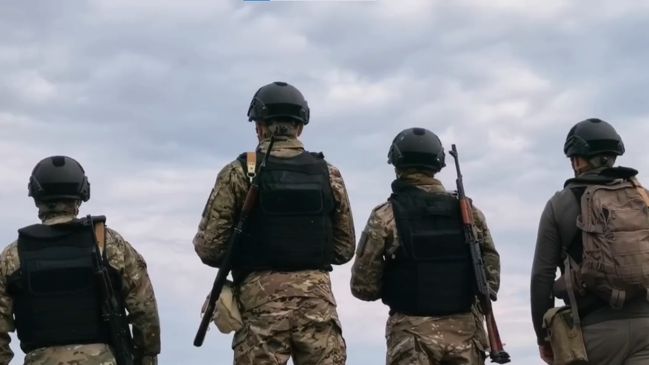 Глава Сызрани Володченков вошёл в резерв отряда «БАРС-Крылья» для защиты региона Участники сборов уже приступили к практической ...