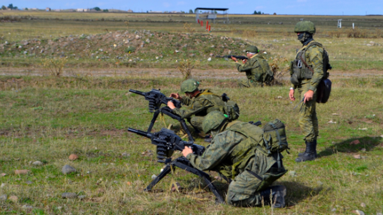 В России стартовал осенний призыв на военную сл...