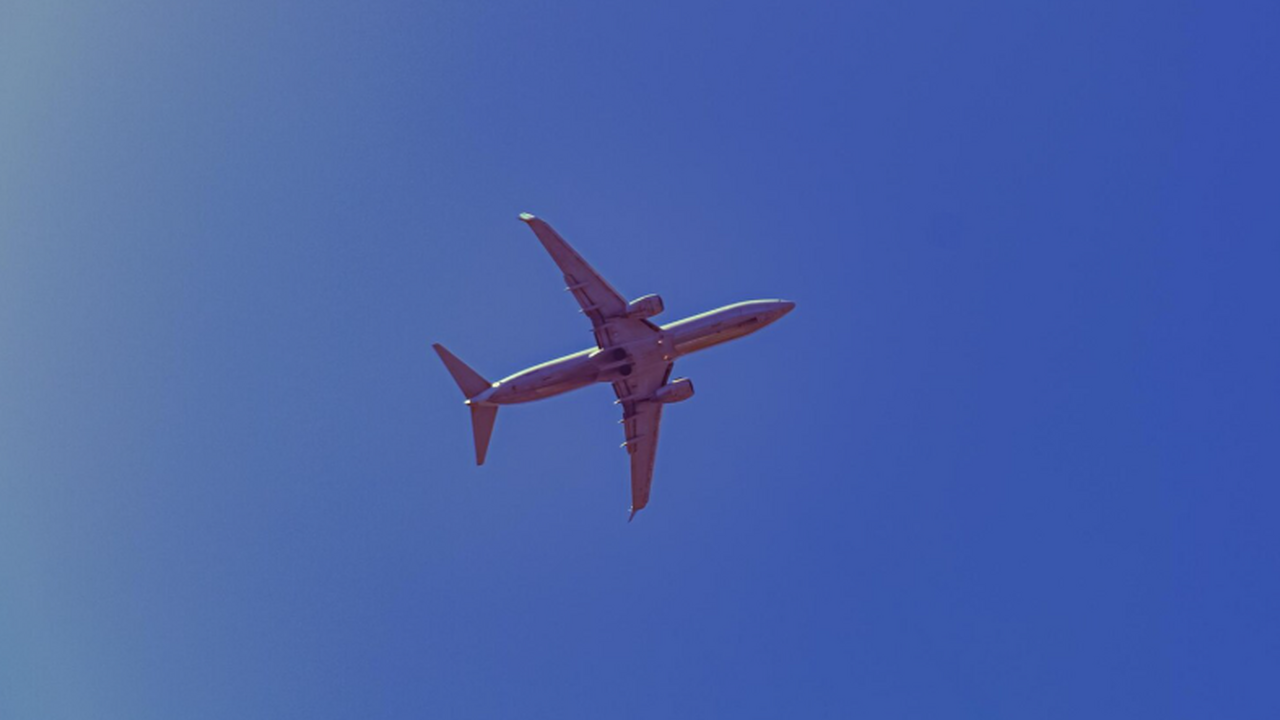 Самолёт «России» отправился в Гавану без пассаж...