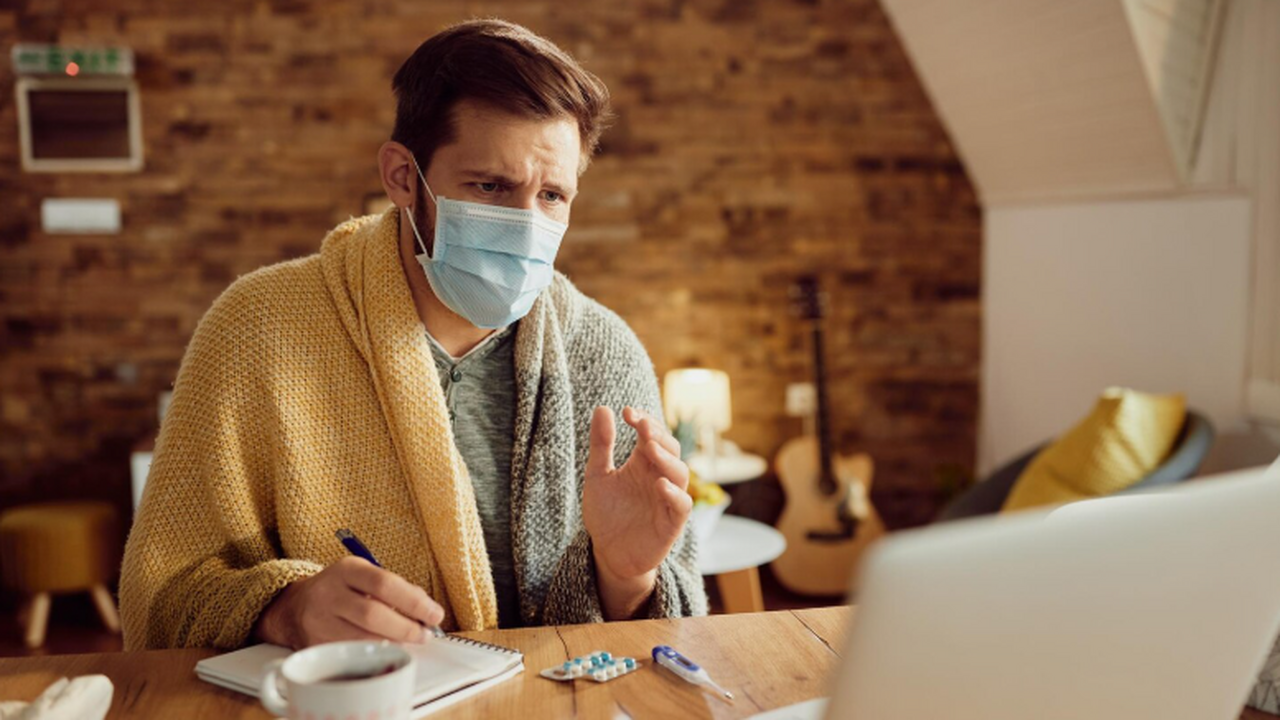 В России изменят требования к заболевшим работающим сотрудникам Минздрав предложил новые правила больничных: ра...