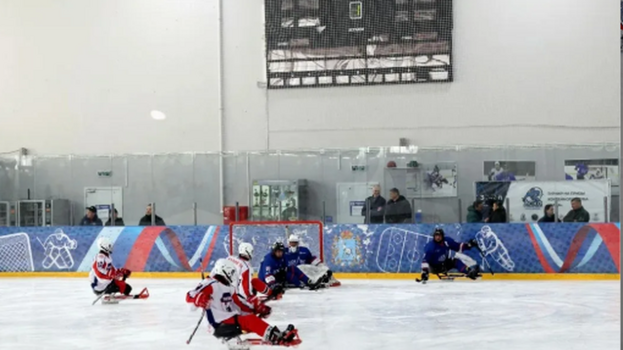 Самарская команда выиграла III этап Всероссийской любительской лиги следж-хоккея Поддержка следж-хоккея и других паралимпийских ...