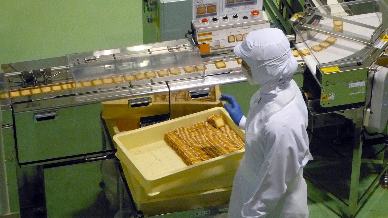 Арбитраж взыскивает с экс-владельцев «Самарского кондитера» почти 700 млн рублей Активы предприятия оцениваются в 984 млн руб